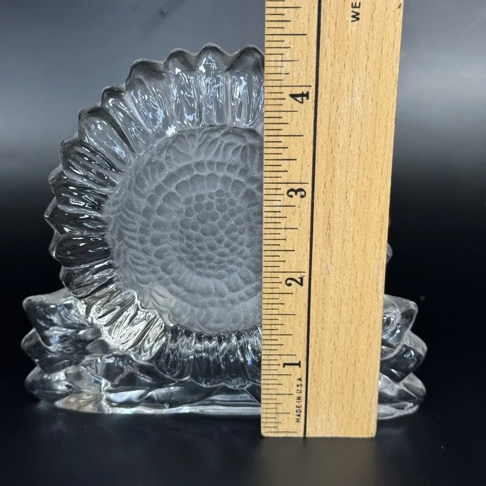 Partylite Sunflower Tealight Votive Candle Holder UV Glow Clear & Frosted Glass‎ - Picture 5 of 9